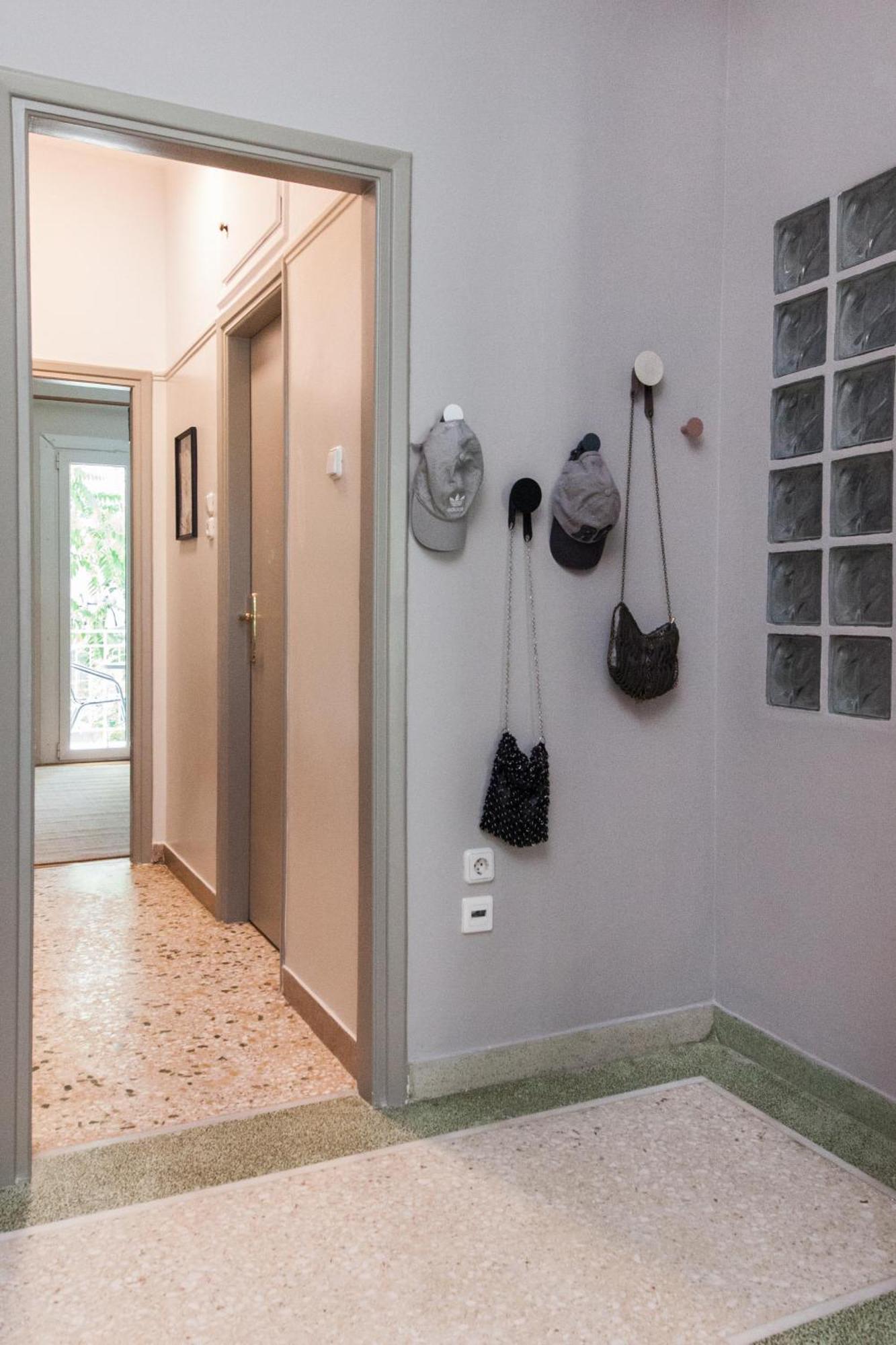 Apartment Fashionable 2 Bd In Ano Kipseli With Balcony *