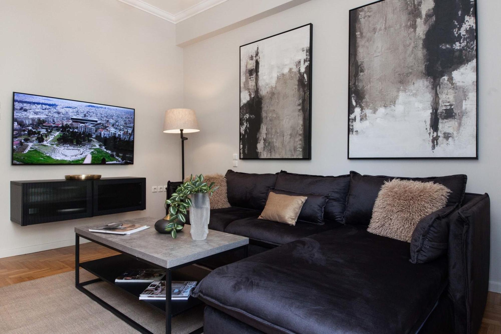 Fashionable 2 Bd In Ano Kipseli With Balcony * Athens
